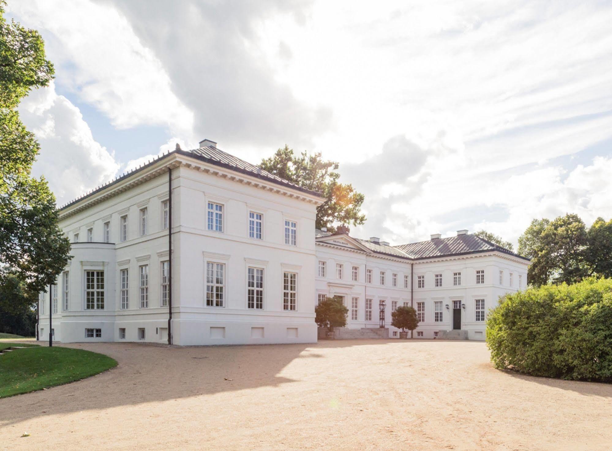 Schloss Neuhardenberg